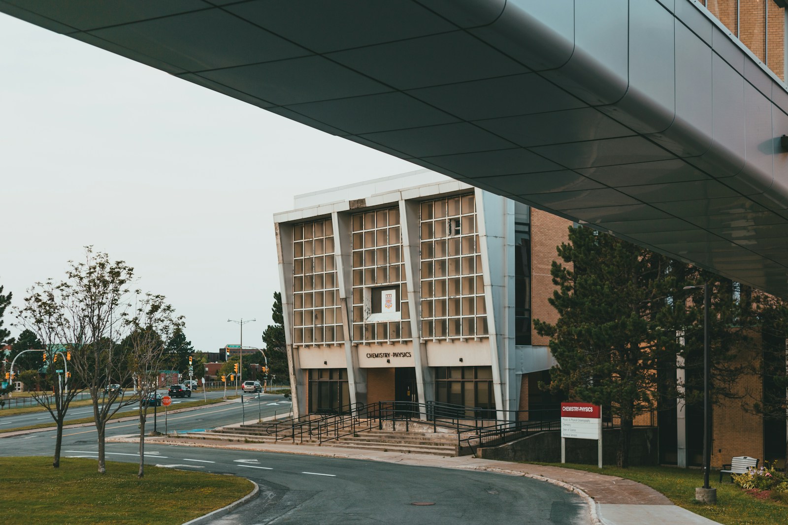 brown and white concrete building
